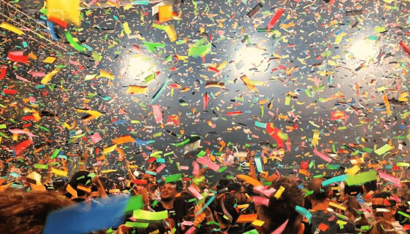 Twisted Night - Pavilionul Expozițional Mamaia